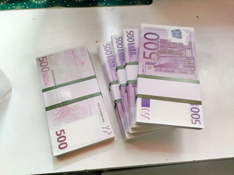 fajo billete moneda euro replica consultar